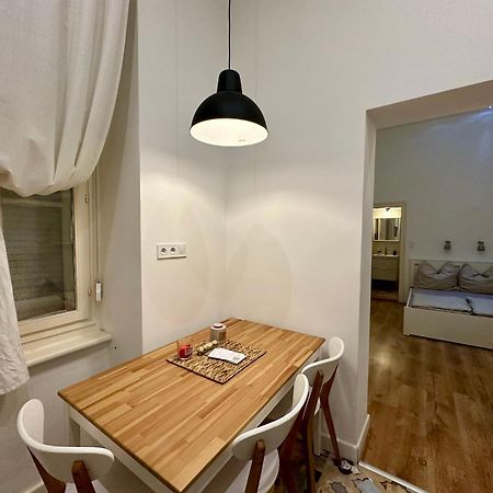 Cozy Studio Flat In The Heart Of 布达佩斯 外观 照片